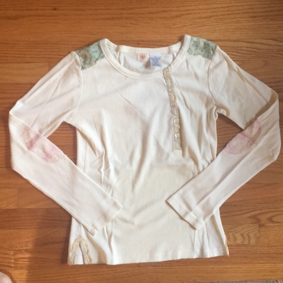 Anthropologie Tops - Cream long Sleeve anthro shirt with patches